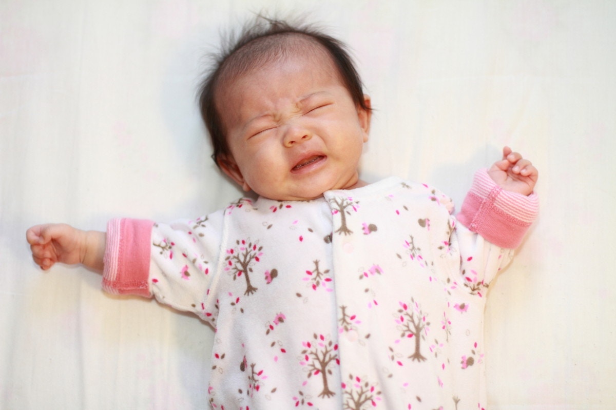 寝 ながら うなる 新生児 新生児が苦しそうに唸る(うなる)3つの原因と対処法