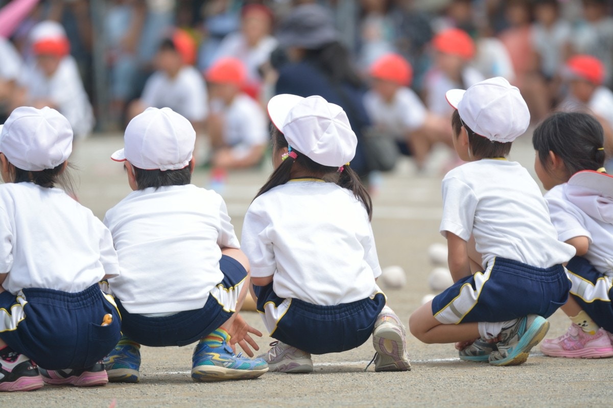 柏市の小中学校で組体操を全面廃止 本当にそれで解決 賛成派と反対派の意見まとめ ママリ 柏市の小中学校で組体操を全面廃止 本当にそれで解決 賛成派と反対派の意見まとめ ママリ