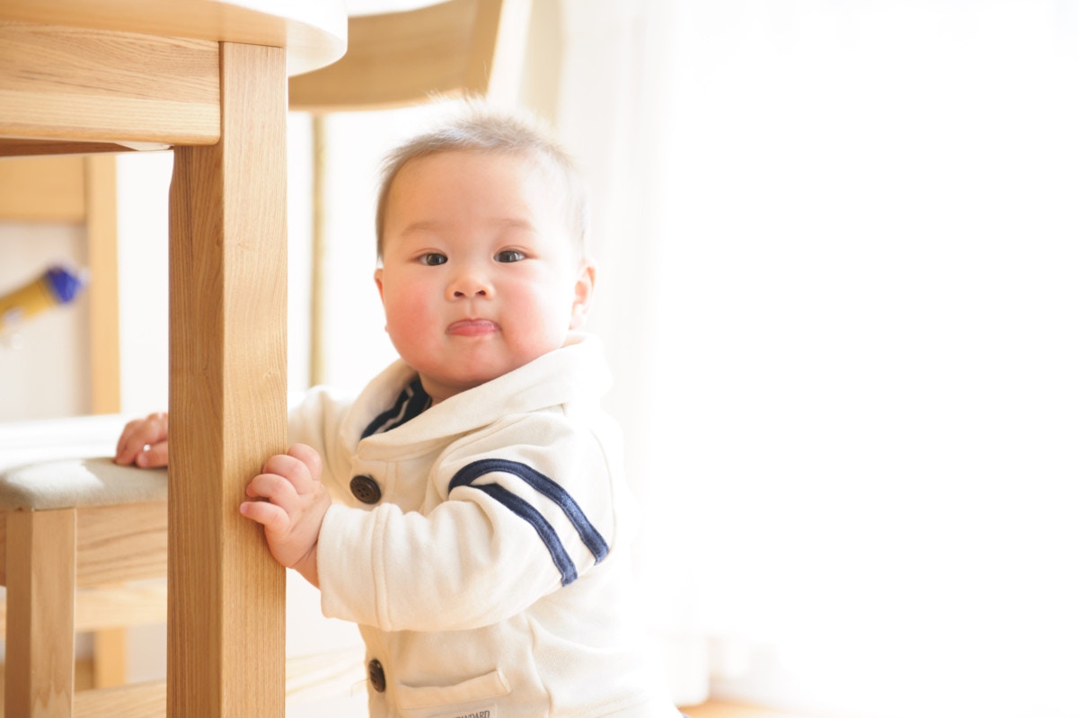生後9ヶ月の赤ちゃんの特徴とは 身長や体重 日常生活での注意点 ママリ