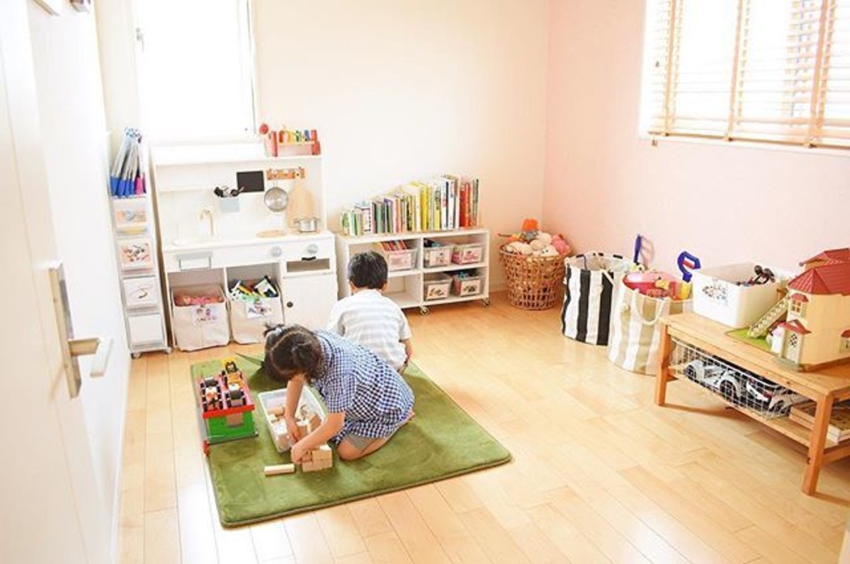 おさよさん Osayosan34 から学ぶ 子供スペースの便利な収納術 ママリ