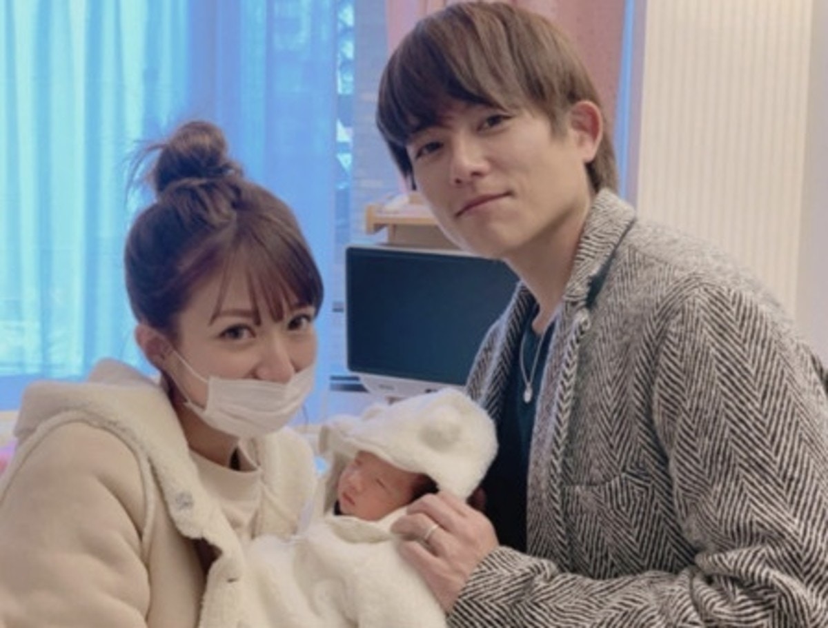 辻希美さんがついに出産 4人目の赤ちゃんと過ごす日々を紹介 ママリ