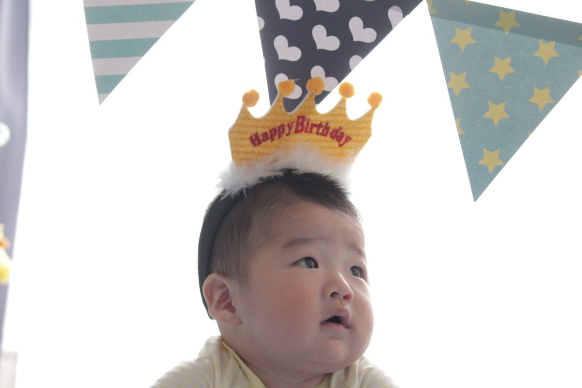 1歳の誕生日は1か月前から準備開始 義両親は呼ぶ 呼ばない プレゼント お祝いの仕方 ママリ