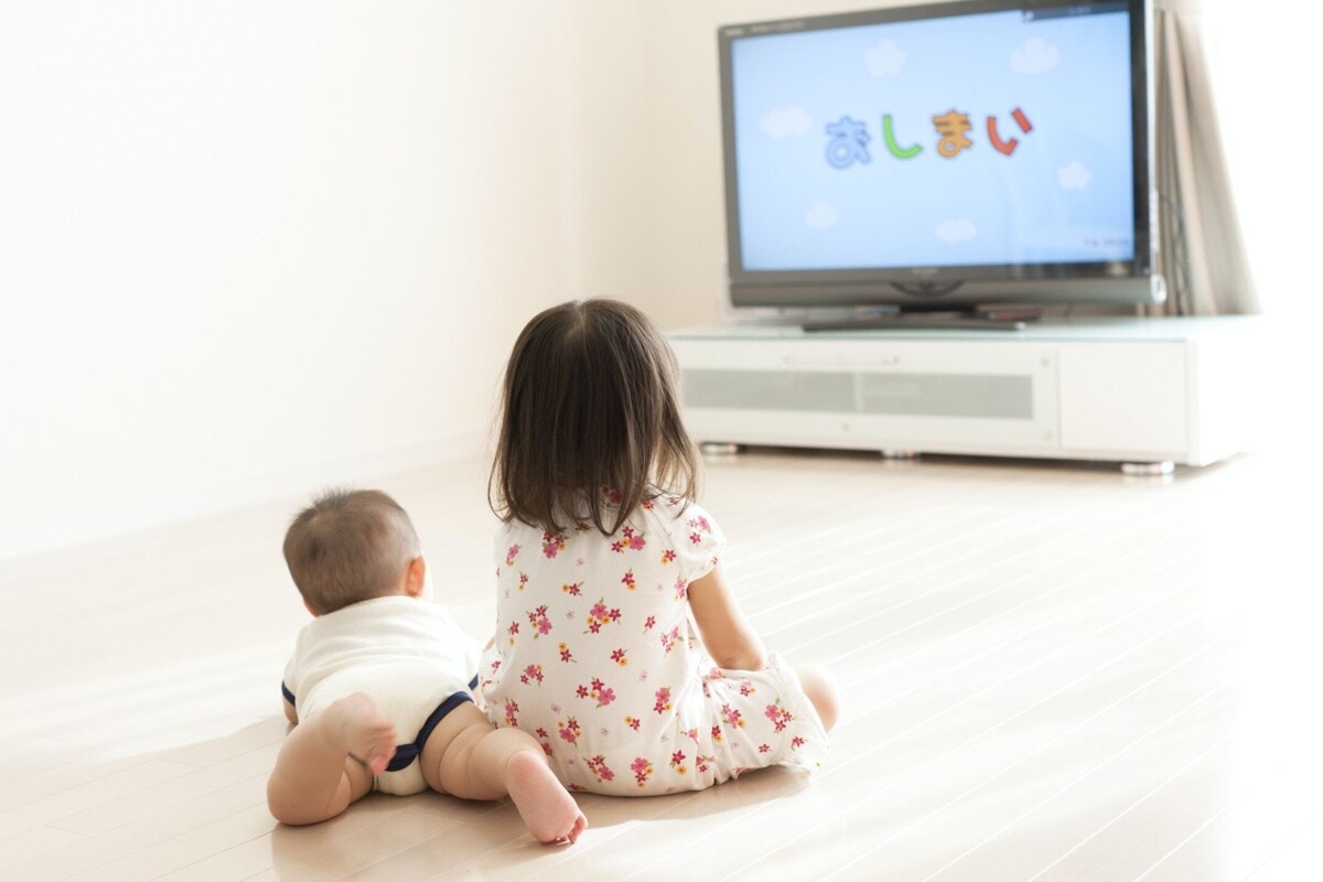 どんなものを見せればいいの 1歳児が喜ぶdvd10選 ママリ