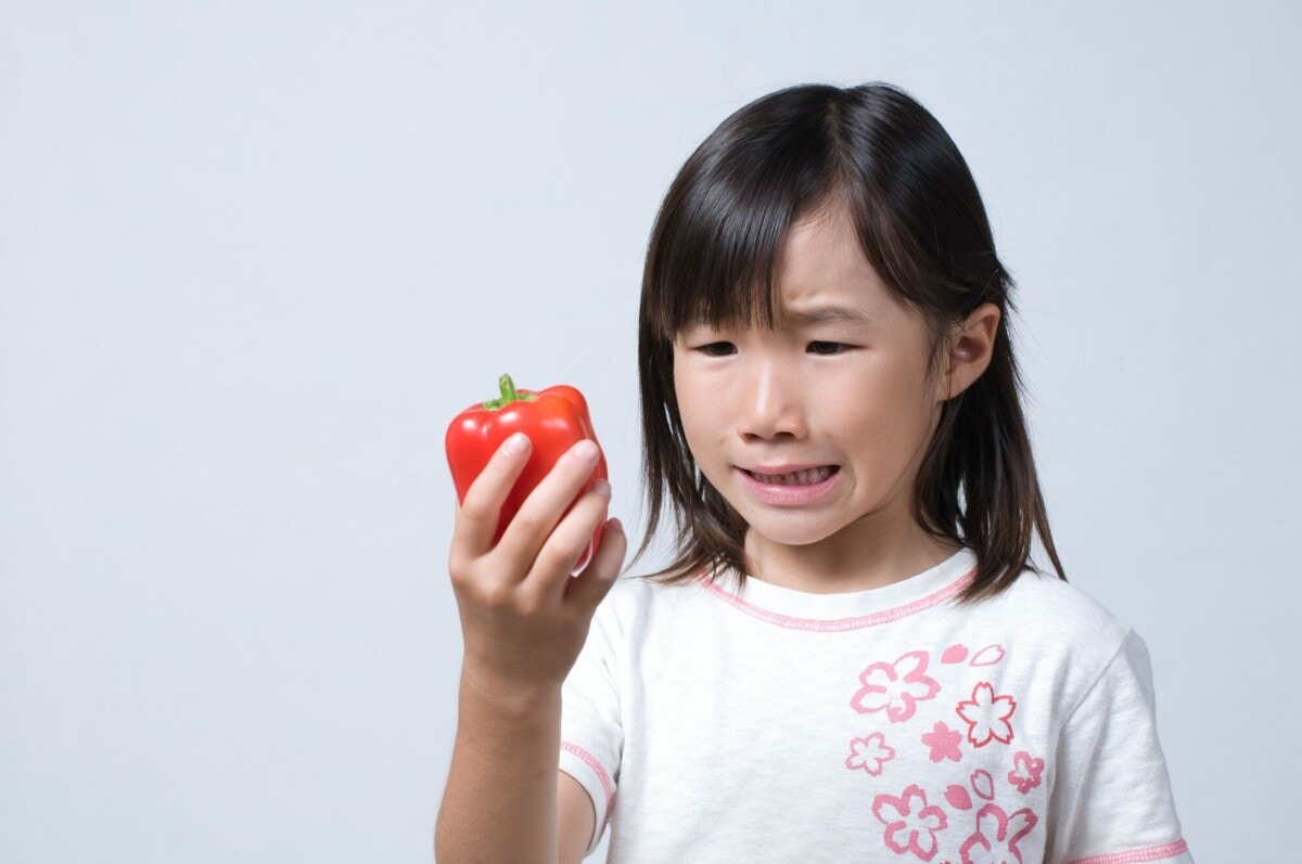 子どもが嫌いな給食は 食べられない原因と克服方法も解説 ママリ