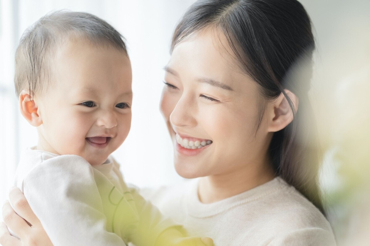 赤ちゃんが1 楽しめる おもちゃ遊びのコツ を紹介 遊びと五感の深い関係とは ママリ