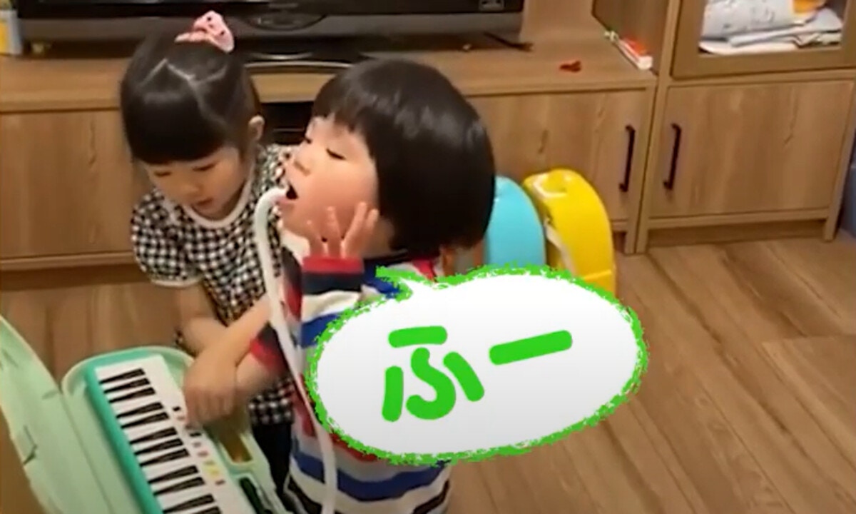 思わず笑顔 子どもおもしろ動画 ママリ