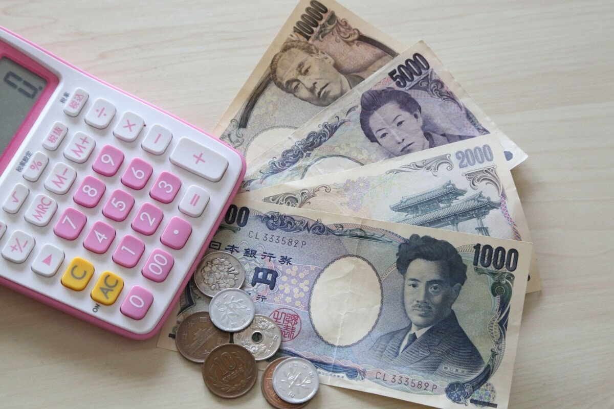 4人家族で月の食費はどのくらいが相場 3万は無理という声が目立つ結果に ママリ