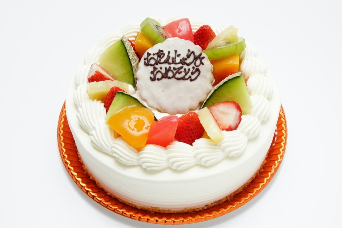 これは余興のケーキ」…バースデーケーキのリベンジ宣言に1.9万いいね