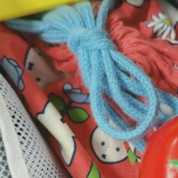 職場でお弁当を開けたら…2歳児の追加おかずに4万いいね「癒やし爆弾きた」「こんなサプライズなら毎日ほしい」