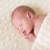 新生児の平熱はどのくらい？体温の測り方とおすすめの体温計3選