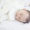新生児の赤ちゃんに枕は必要？使い方のポイントと注意点やおすすめ製品10選