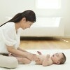 赤ちゃんにおむつカバーは必要？ベルトの位置や素材、選び方を紹介