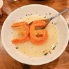 誕生日に夫が作ってくれたスープから…浮かんできたものに17万いいね「ユーモア」「愛を感じる」