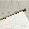 子どもの絵をサクッと飾れる便利グッズに4500いいね「無印」「買ってこよ」