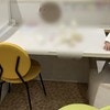 テーブルに穴？イオンで発見、子連れ思いの食事席に2万いいね「もっと普及して」「これいい！」