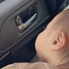 自分を見てニコニコ笑う赤ちゃに2万いいね「見つめ合う瞳」