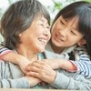 【8.3万いいね】祖母にあげた「お願い聞く券」→まさかの使い方に感動が止まらない「泣いてしまった」