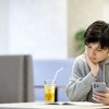 サイゼの“間違い探し”に全集中する男子大学生に13万いいね「平和の象徴」「かわいすぎて癒された」