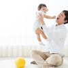 ハグは拒否、でも抱っこは要求!? 5歳児の“理不尽すぎる熱中症対策”に6千いいね「賢い！」「かわいい」
