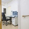 病院で泣き暴れる娘→高齢男性が近づいてきて…展開に3.7万いいね「誰もが経験してる」「私も泣きそう」