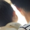 パパが「泣いて喜んでた」→贈り物を撮影した写真に9千いいね「パパさんかわいすぎ」「後ろ姿が似てる」