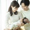 夫の言葉で「泣いちゃった」→育児がうまくいかないママの投稿に1.6万いいね「神対応」「素敵」