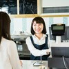 飲食バイトで見た【2パターンの客】→圧倒的な印象の差に3.8万いいね「どんどんやろう」「わかる」