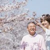 おじいちゃんに行きたい旅行先を聞いて→「5秒で見終わるけどｗｗ」孫の投稿に8千いいね