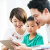 タブレットのロック解除で【盛り上がる】→父子の遊びに4万いいね「いいかも」「微笑ましい」