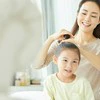 パパには暗号にしか聞こえず？ヘアアレンジへの【娘の要求】に2万いいね「確かに呪文」「うちの夫も混乱」