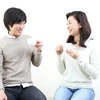 【その先の進化が怖い】夫婦の冗談めいたやり取りに5.4万いいね「バケツプリンを作って…」「庭にピザ窯作るぞ」