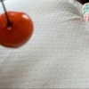 乳児ママがサクランボ1つ【神アイデア】→絶対まねしたい撮影テクに1万いいね「発想が素敵」「かわええ」