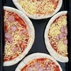 1回で2枚のピザが焼ける！食いしん坊のアイデアに6.8万いいね「これいいわ！」「入試数学に出てきそう」