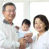年の差「90歳」の愛おしすぎる写真に1200超いいね！「世界一平和な写真」「すてきな空間」