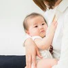 「もっと早く知りたかった…！」話題のピジョン「乳首キズパッド キュアニプル」、1,300いいね超えの理由とは？