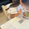 お昼にマックに行こうと7歳娘を誘うと→驚きの行動に2.8万いいね「素晴らしすぎる」「かわいすぎる健康ハック」