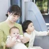 子ども2人を連れて電車に乗ったら…温かなエピソードに6,100いいね「ほっこり」「読めてとても良い気分」