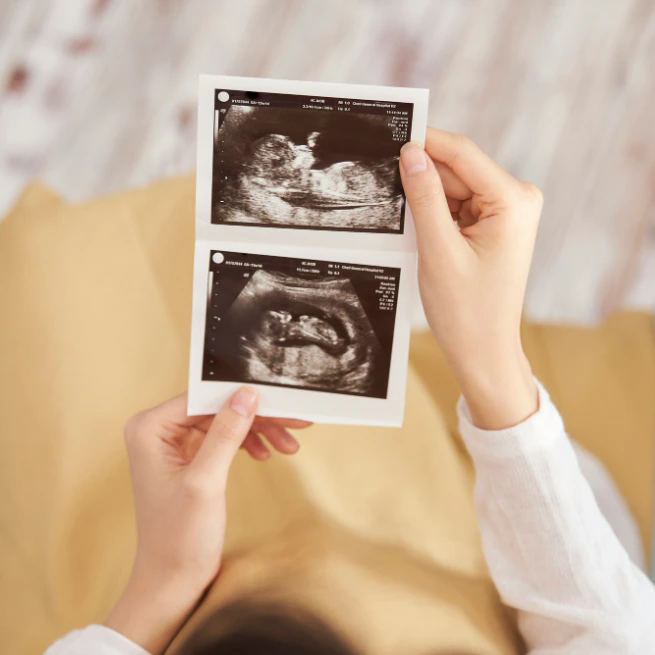 「3人は大変だよ」と言われメンタルやられてます…3人目妊娠中のリアルな不安と、先輩ママたちの本音
