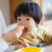 卒乳後の食べムラが気になったら。子どもに大切な栄養について小児科医に聞いてみました