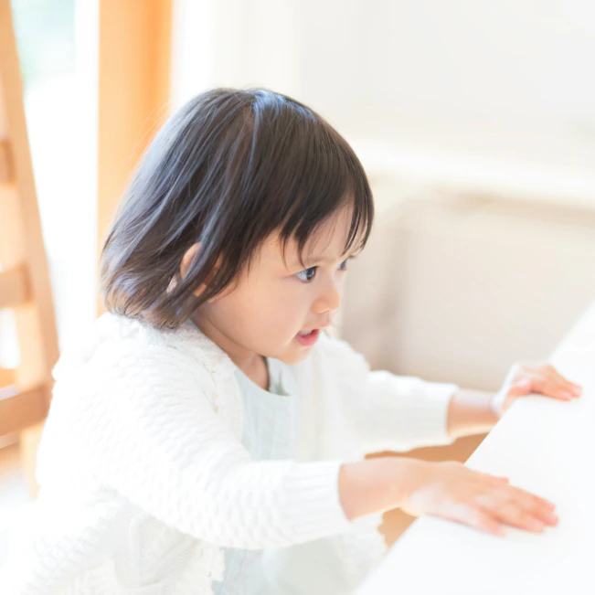 「休んでる暇があったら私を愛して！」ソファに横になると怒る娘…ママたちの切実な本音