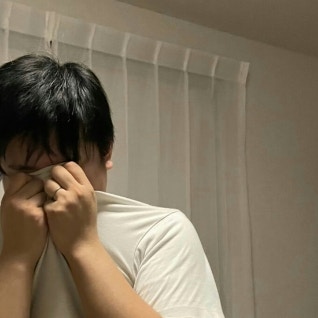 【愛しかない】娘が卒乳した日→ママより号泣した人物に1万いいね「素敵」「強く生きて」