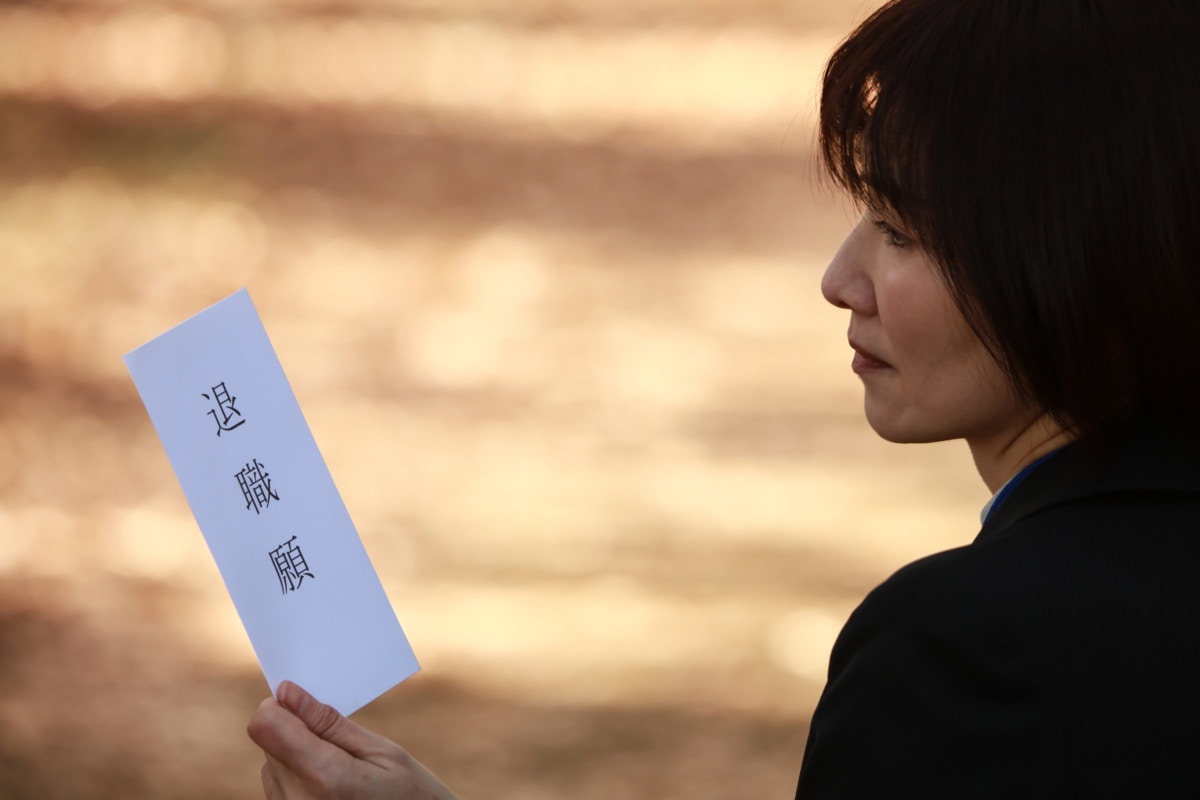 つらいときは「逃げて」→ハラスメント退職で未来へ向かう2児の母｜職場にいた逆恨み男の末路