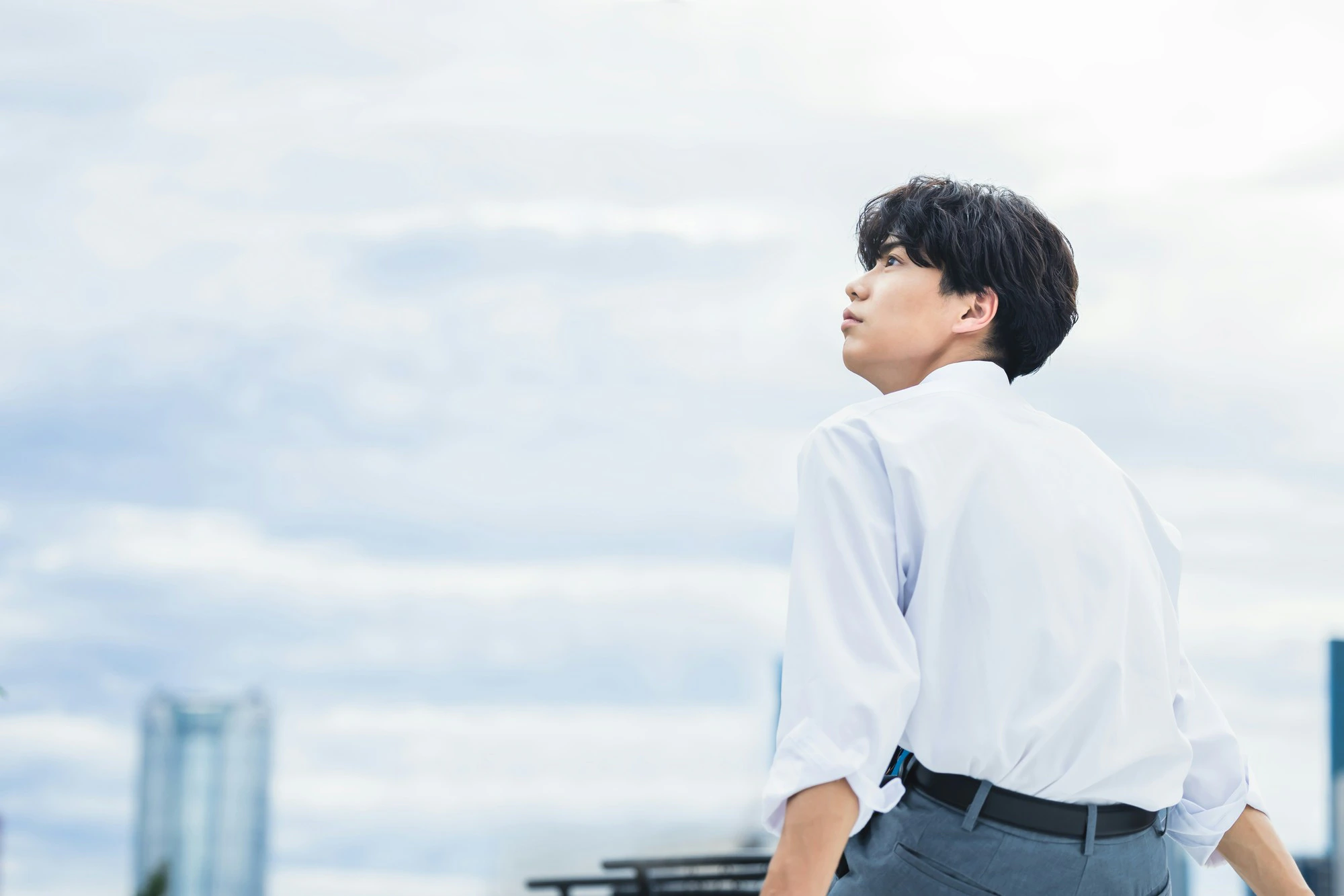 高校最後の登校日に「今いい？」→息子から母への言葉に1万人が涙「なんていい子」「親の背中見てる」