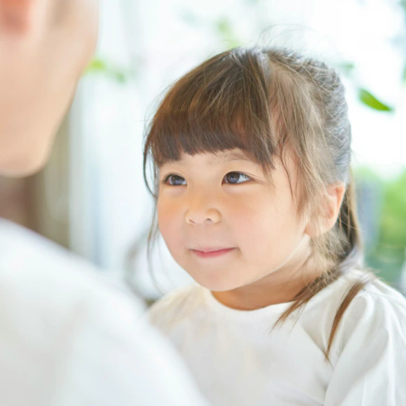 「5さい…です！」勇気を出した次女→「頭の中で練習したの」に1.6千いいね「がんばった」「かわいくてえらい」