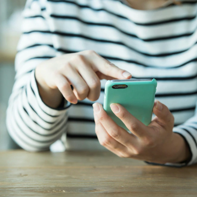「子どもの前では否定しないで」義実家へのLINEを送るべき？夫婦で悩んだ一通
