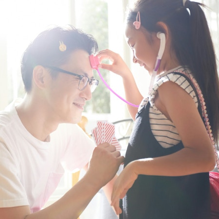 男手ひとつで育ててくれた父。誕生日を祝いたいのに夫が非協力的で...｜夫と父が大げんかした話