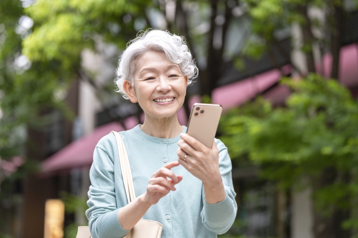 道端でマダムに「LINEのIDって！？」と呼び止められ→神対応の結末に3千いいね「ええ話」