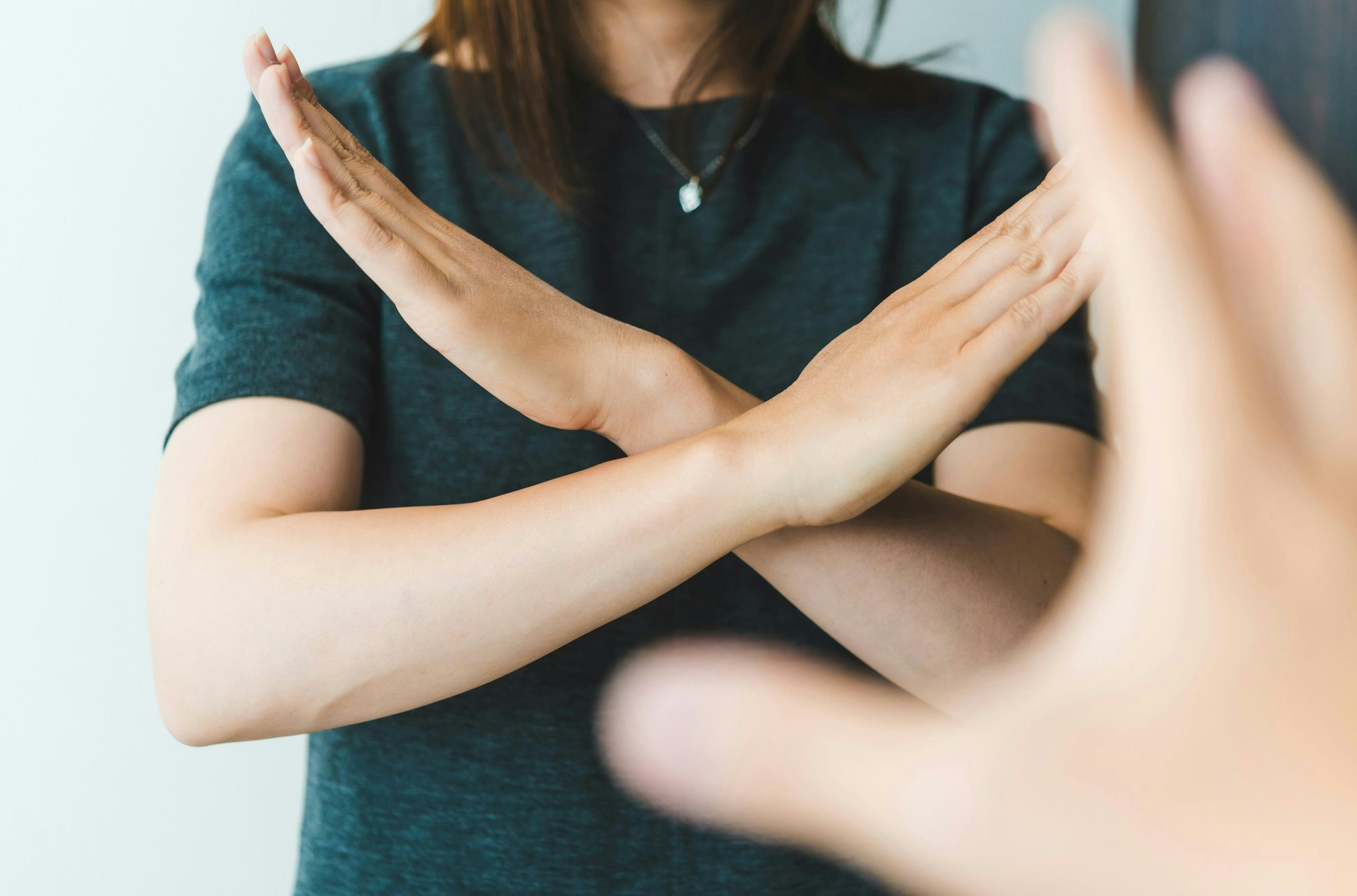 「火遊びしている場合じゃない」不倫に走る親友に【NO】突き付ける決心｜子連れ不倫する親友