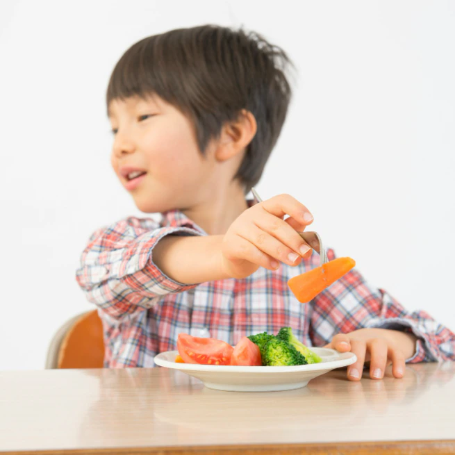 「工夫しても無理…」園ではおかわりするのに家で食べないわが子…「アンパンマンレトルト」頼みの限界