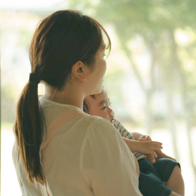 「子どもに申し訳ない」お盆も仕事で保育園…罪悪感を感じているママへ